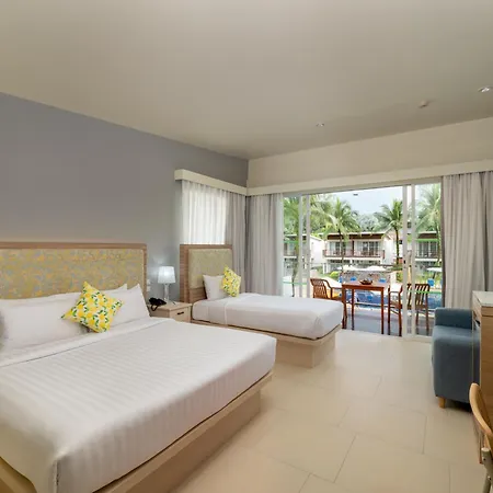 The Briza Beach Resort, Khao Lak Sha Extra Plus Exterior photo