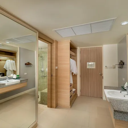 The Briza Beach Resort, Khao Lak Sha Extra Plus Exterior photo