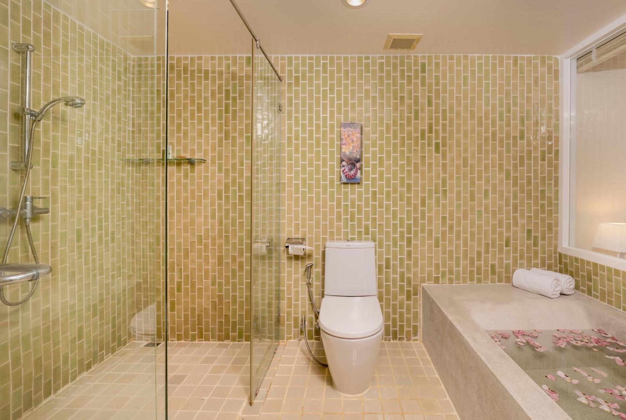The Briza Resort, Sha Extra 4* Кхаулак